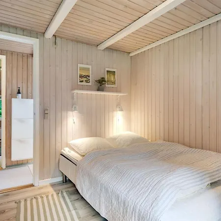 Annaline - 10km From The Sea By Interhome