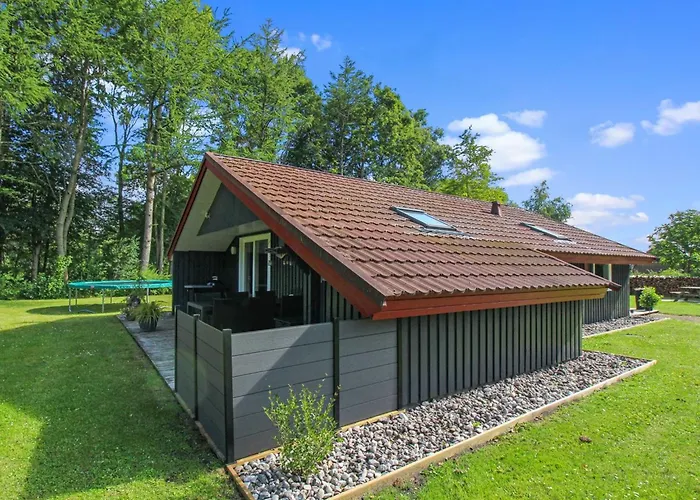 Annaline - 10km From The Sea By Interhome *